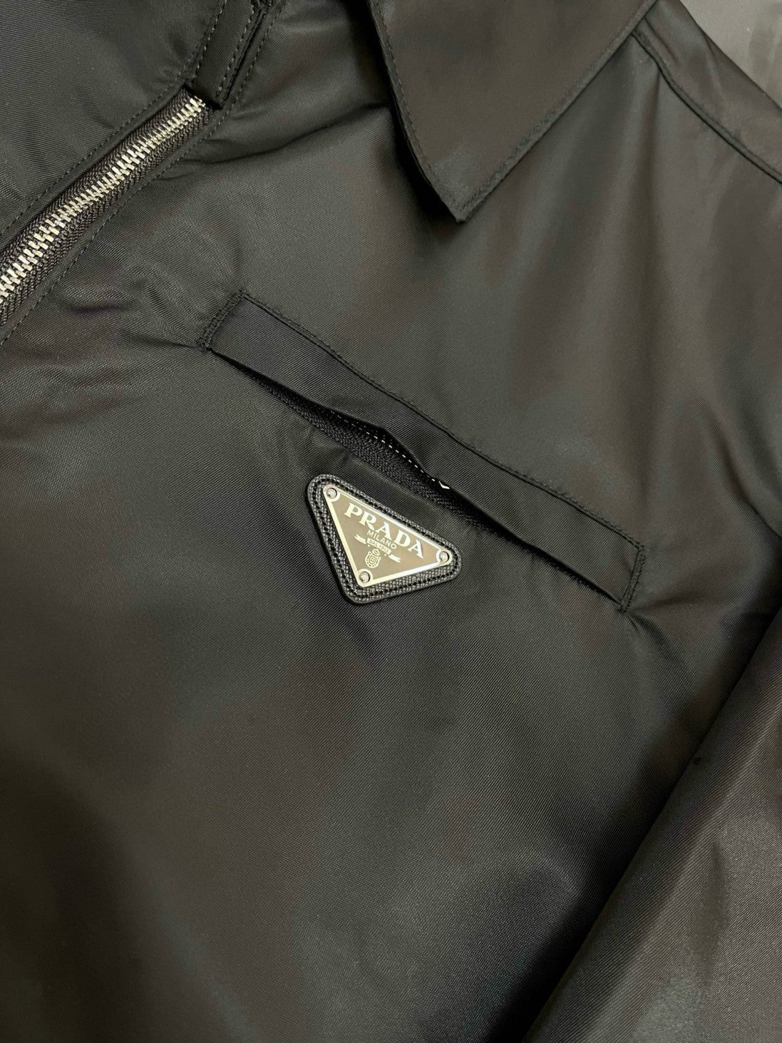 Prada Men's Fall/Winter Fashion Casual Solid Color Collared Zipper Nylon Triangular Logo Shirt Style Jacket #79153