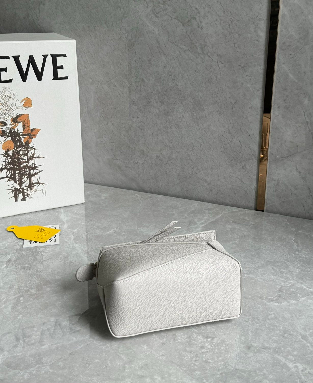 Loewe Women's Fashion Classic Solid Color Small Mini Soft Grained Cowhide Leather Puzzle Handbag Tote Shoulder Bag Bags A510P88X16-9567 #78731