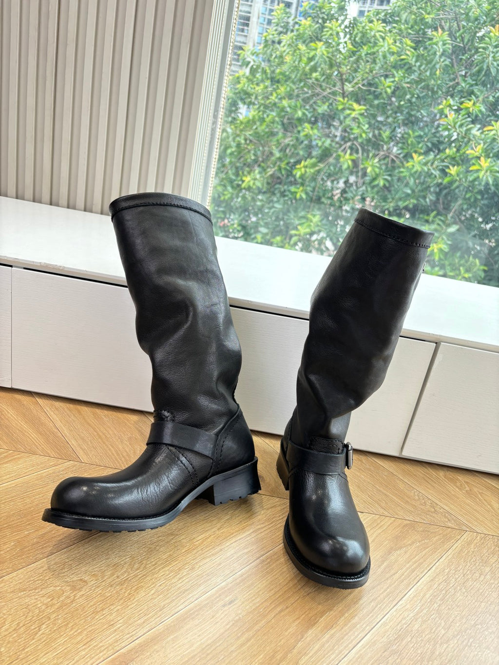 Prada Women's Fall/Winter Fashion Classic Solid Color Leather Round Toe Slip On Chelsea Boots with Creased Details Rider Boots Shoes #78914