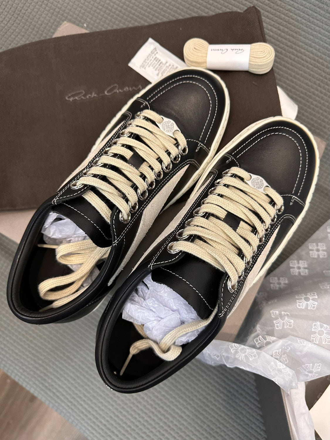 Rick Owens x Chrome Hearts Low Top Casual Shoes #336915
