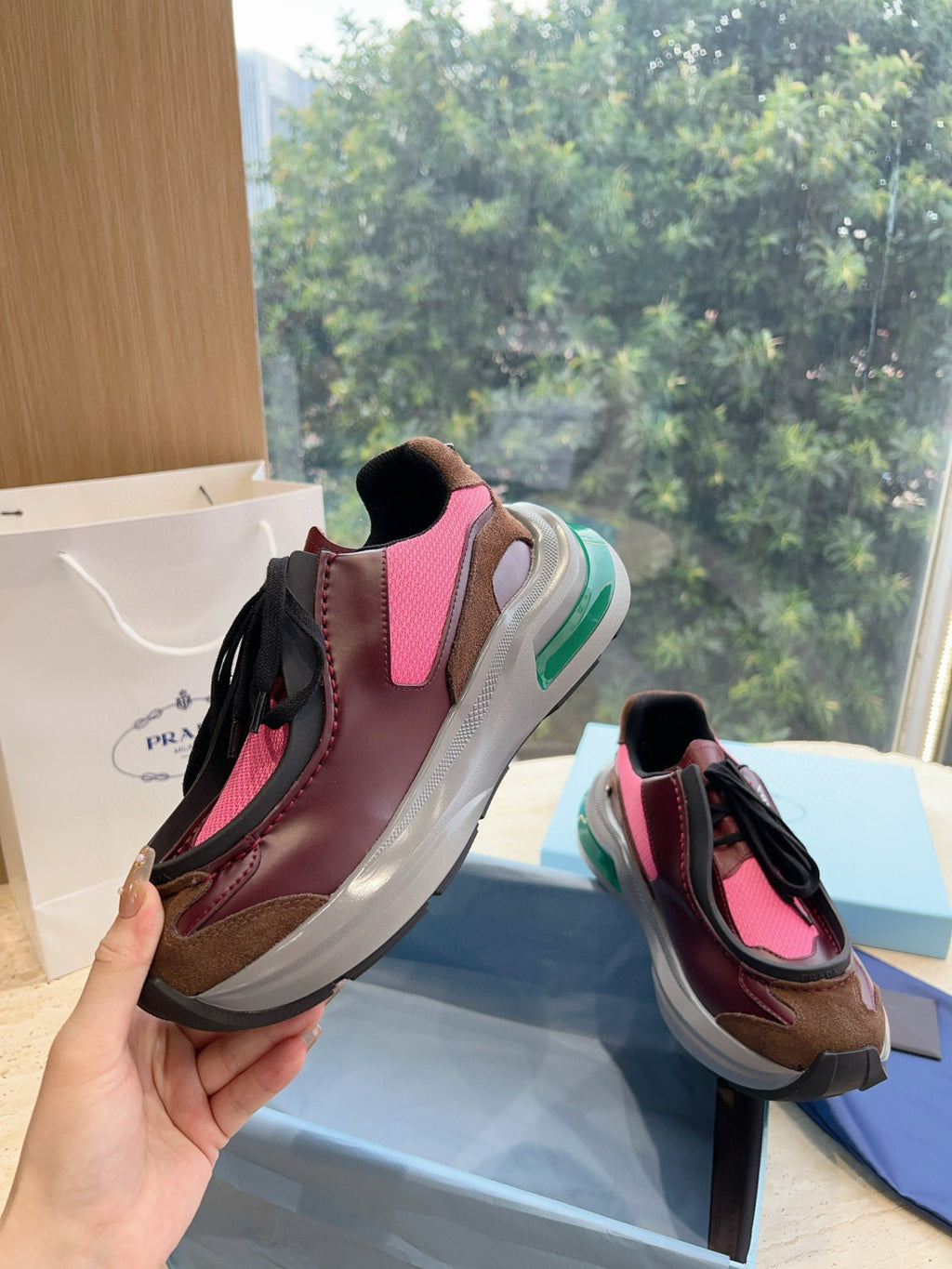 Prada Men's And Women's Two-tone Fabric And Leather Round-toe Fashionable Low-top Lace-up Sneakers Shoes #77222