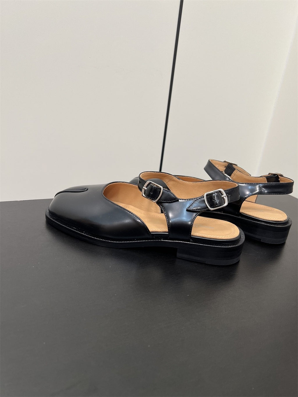 Maison Margiela Tabi Sandals in Black #333695
