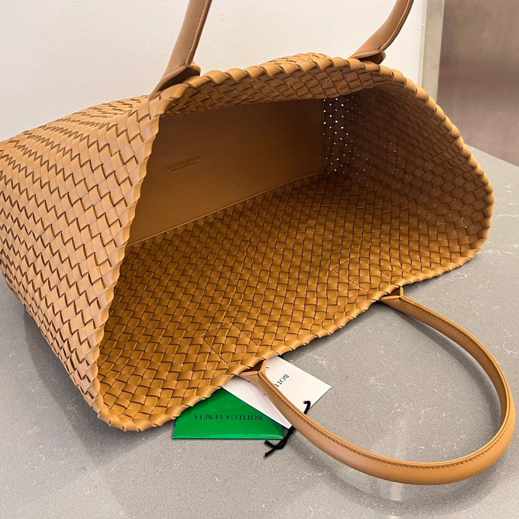 Bottega Veneta Women's Solid Color Sheepskin Woven Shopping Bag Shoulder Handbag Bag Bags #75333