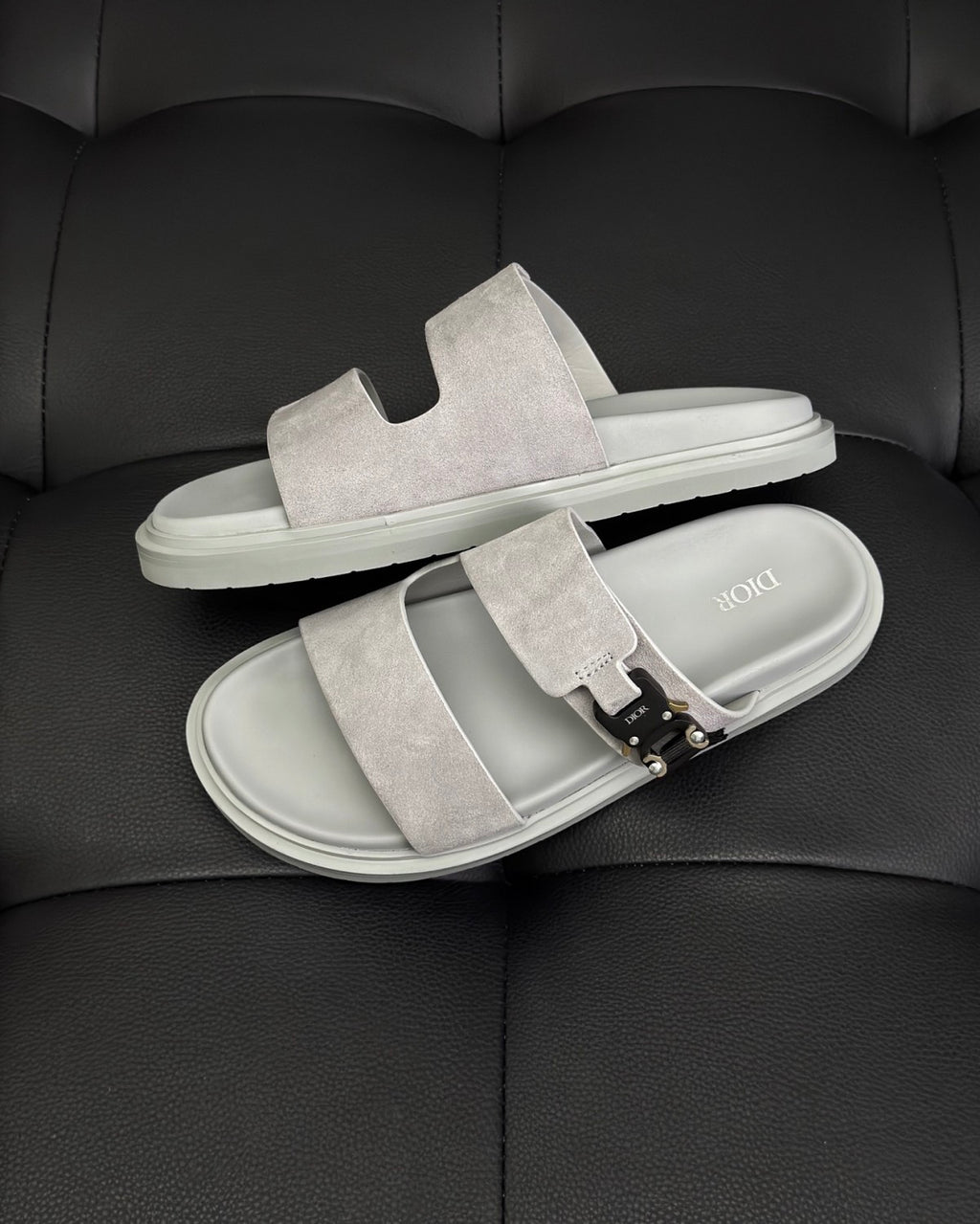 Dior Aqua Men's Summer Solid Color Classic Fashion Casual Suede Leather Aluminum Buckle Round Toe Flat Shoe Slippers Shoes #78181