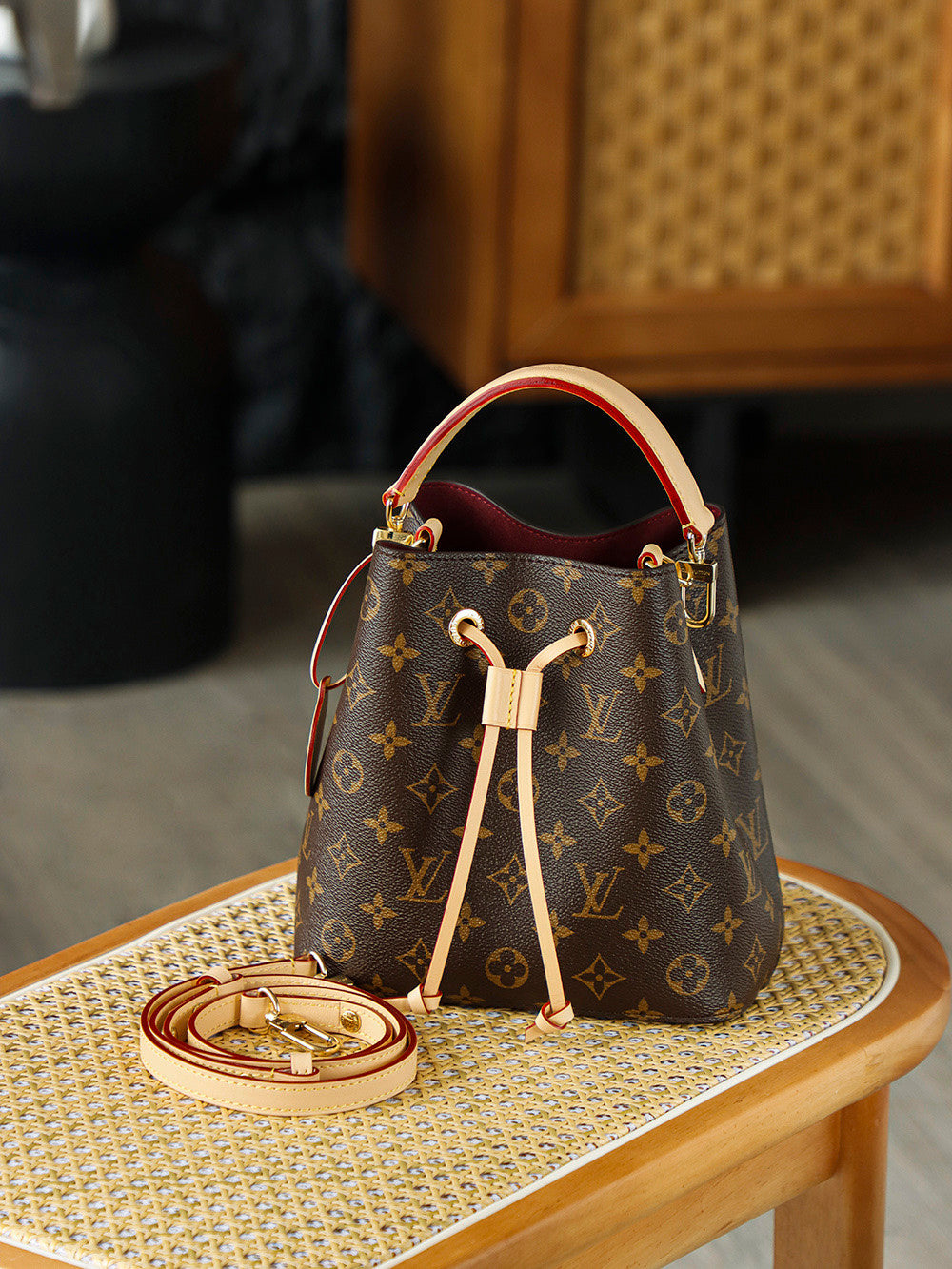 Louis Vuitton Néonoé BB Monogram Women's Handbags Classic Bucket Bag #333040