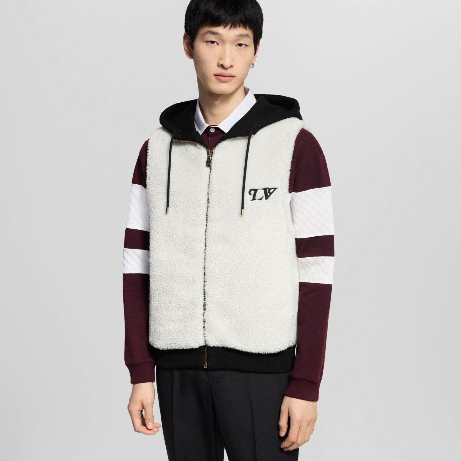 Louis Vuitton Men's And Women's Fall/winter Casual Fashion Hooded Zipper Jacket  Reversible Sleeveless Vest With Shield Logo And Fleece Lined Vest Jacket #79261