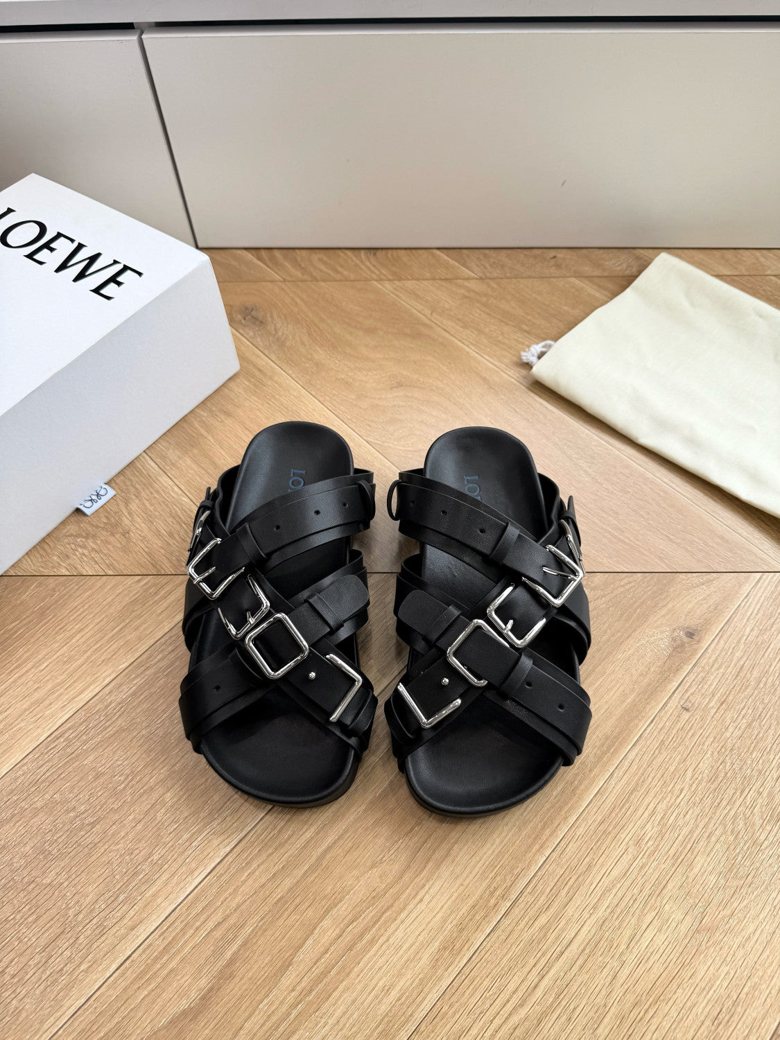 LOEWE Type Fussbett Sandal in Vegetable-tanned Calfskin #387117