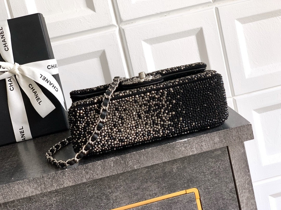 Chanel Women's Full-Diamond Logo Single-Shoulder Crossbody Bag Casual Solid-Color Chain-Strap Flip-Top Rotating Closure Handbag Bag Bags #81562