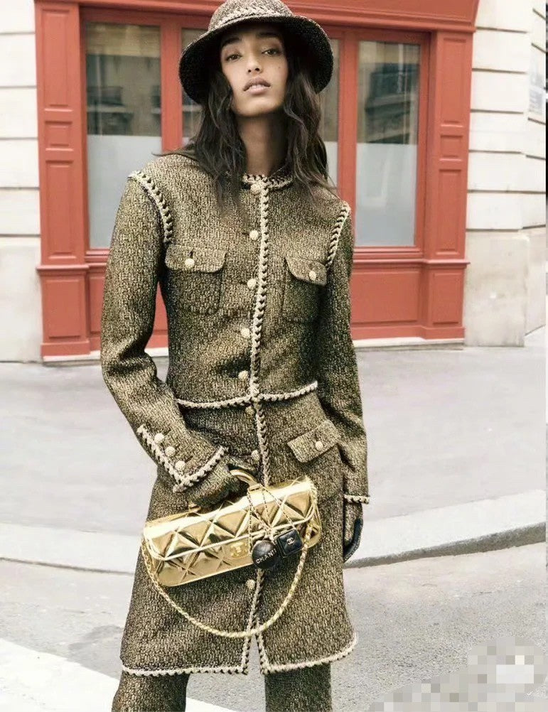 Chanel Large Flap Bag With Top Handle Women's Baguette-shaped Long Bag Refined And Elegant Crossbody Bags Metallic-colored Leather Tends To Fade Easily #81873A