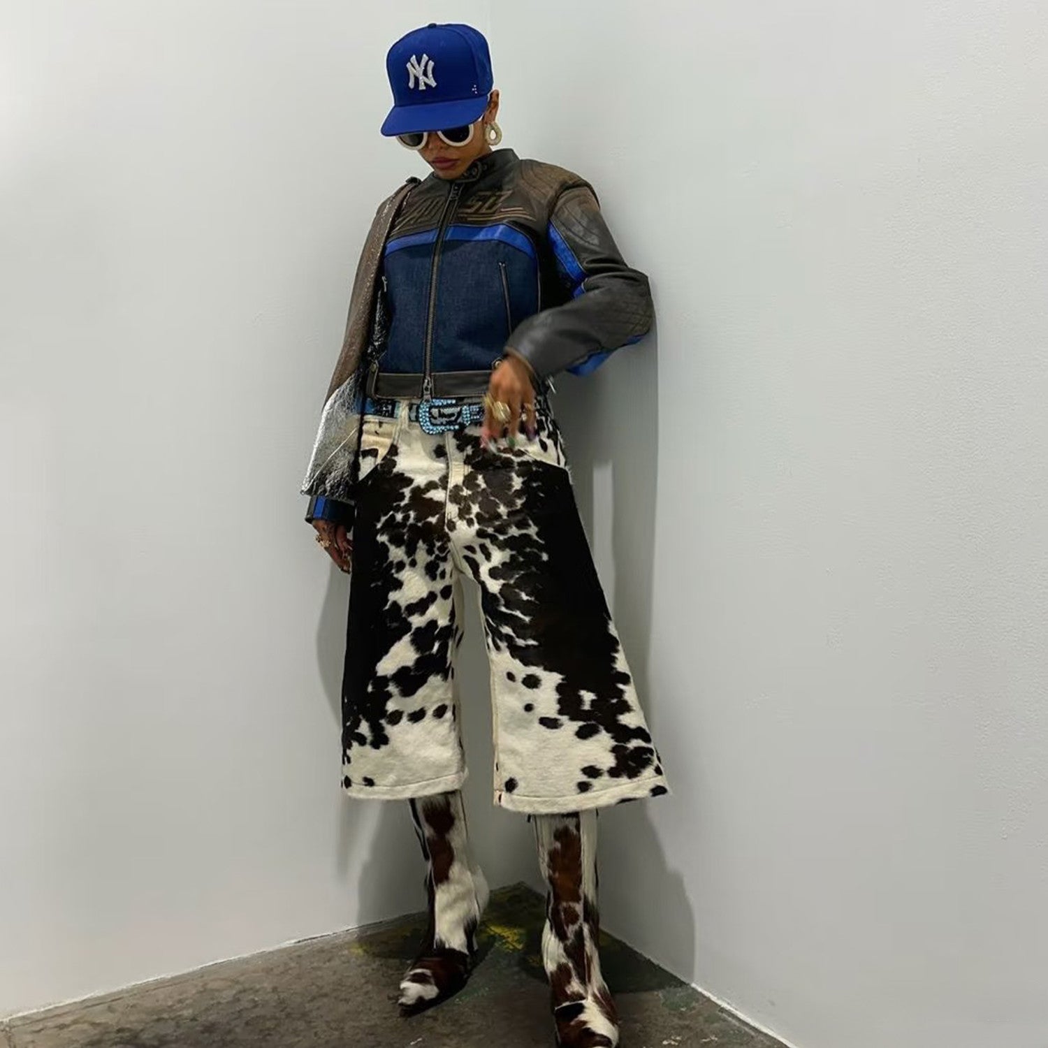 Self-branded Spring And Summer New 1of1 Leather Cow Fur Shorts High Street Trend Fashion Hip-hop Style Versatile Luxury Wide-legged Shorts Ngvp #1583
