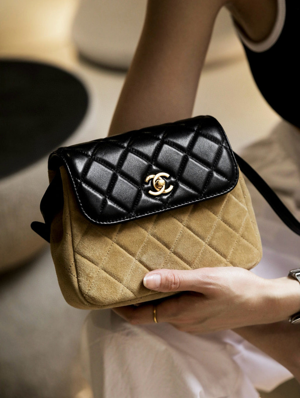 Chanel Chain Clutch Handbags #322425