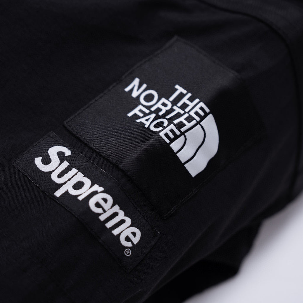 Supreme FW22 Week 7 x The North Face Embossed Print Hooded Jacket Cycling Jersey #96671