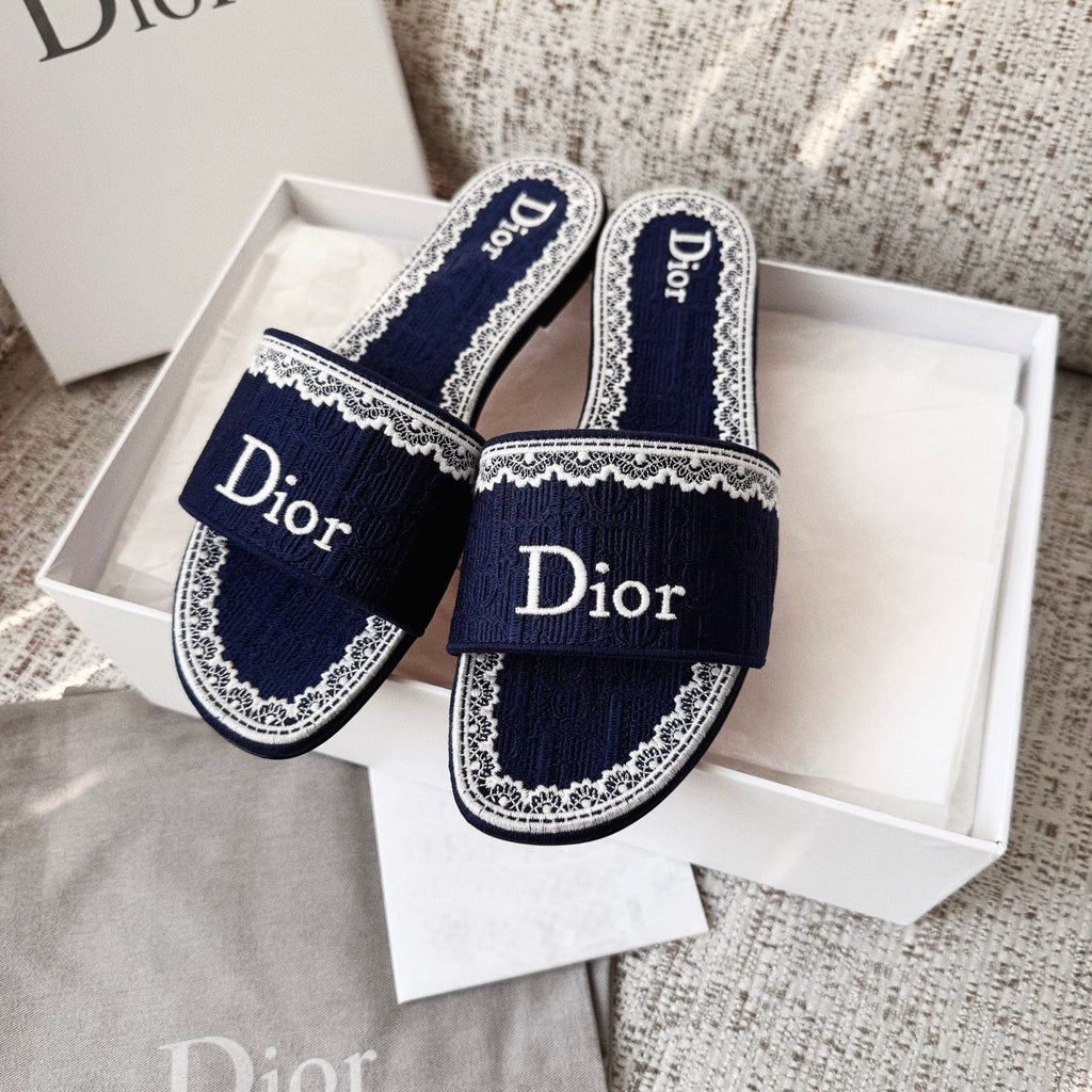 Dior Dentelle Slide Sky Blue Dior Oblique Embroidered Cotton and White Lace #377809