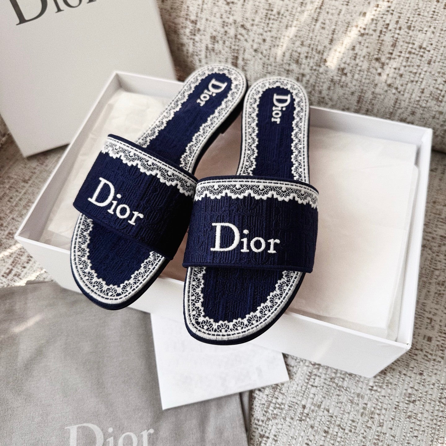 Dior Dentelle Slide Sky Blue Dior Oblique Embroidered Cotton and White Lace #377809