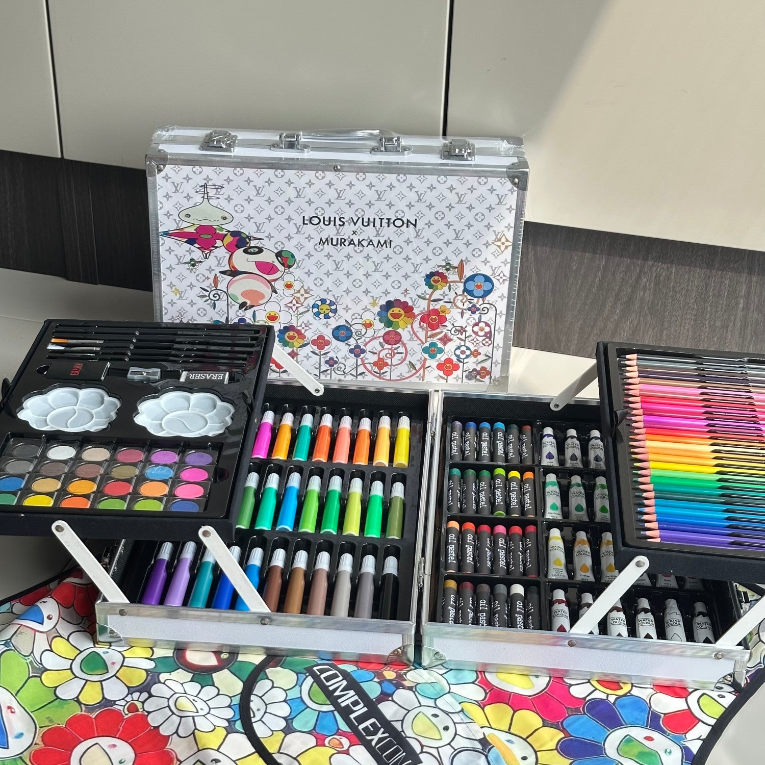 Louis Vuitton LV xTM Superflat Colourful Monogrammed Case Paintbrush Gift Set #76719
