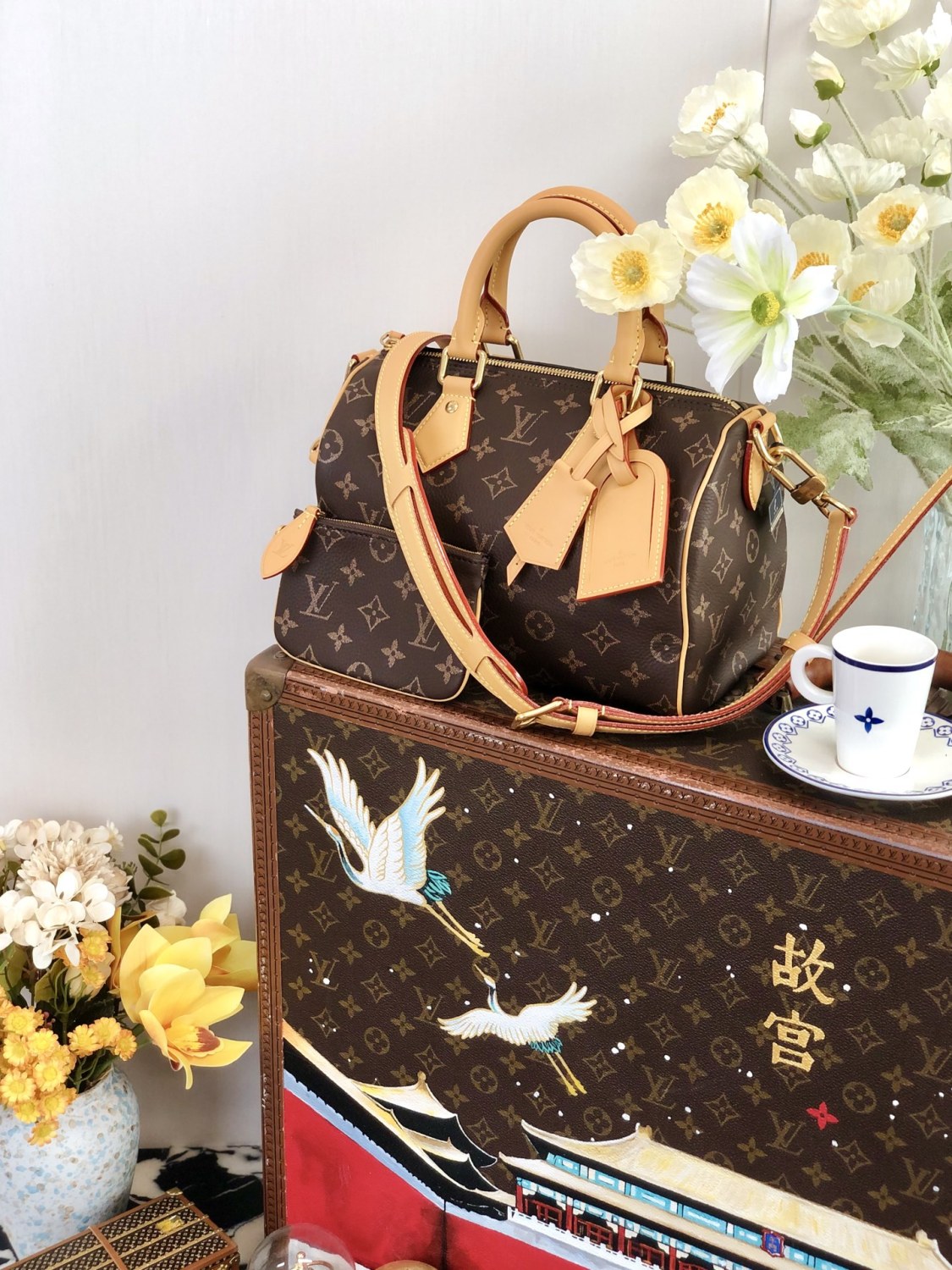 Louis Vuitton Women's Fashion Classic Caramel Coffee Brown Logo Zipper Closure Leather Shoulder Bag Handbags In Small Medium And Large Sizes Crossbody Bag Bags #78659