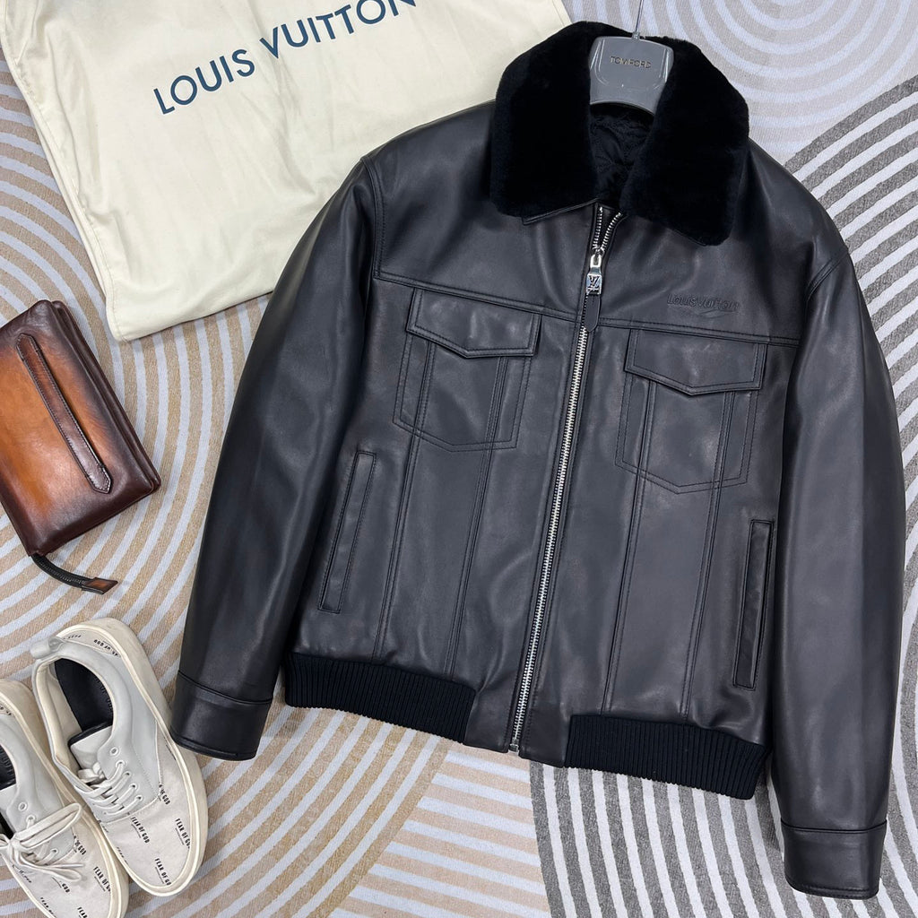 Louis Vuitton Men's Autumn and Winter Solid Color Fur Collar Sheepskin Zipper Long Sleeve Jacket #74719