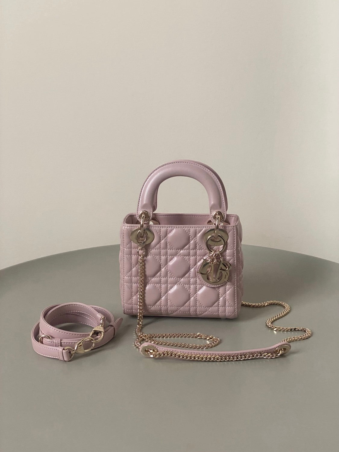 Dior Lady Women's Solid Color Metal Pendant Removable Chain Shoulder Strap Wicker Pattern Sheepskin Leather Single Shoulder Crossbody Handbag Bag Bags #77983