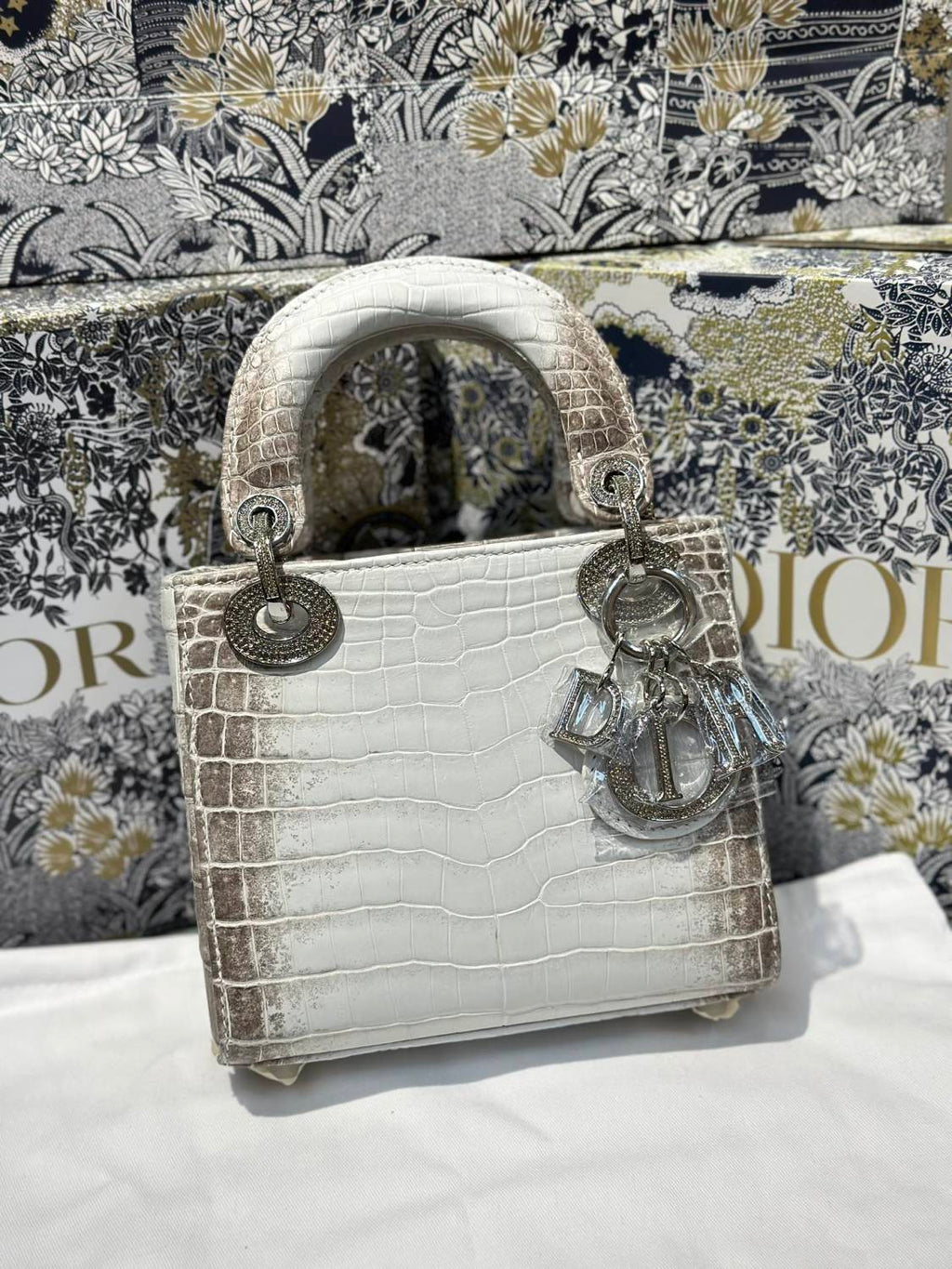 Dior Women's Fashion Classic Logo Badge Decorated Leather Chain Handbag Tote Shoulder Bag Bags #78757