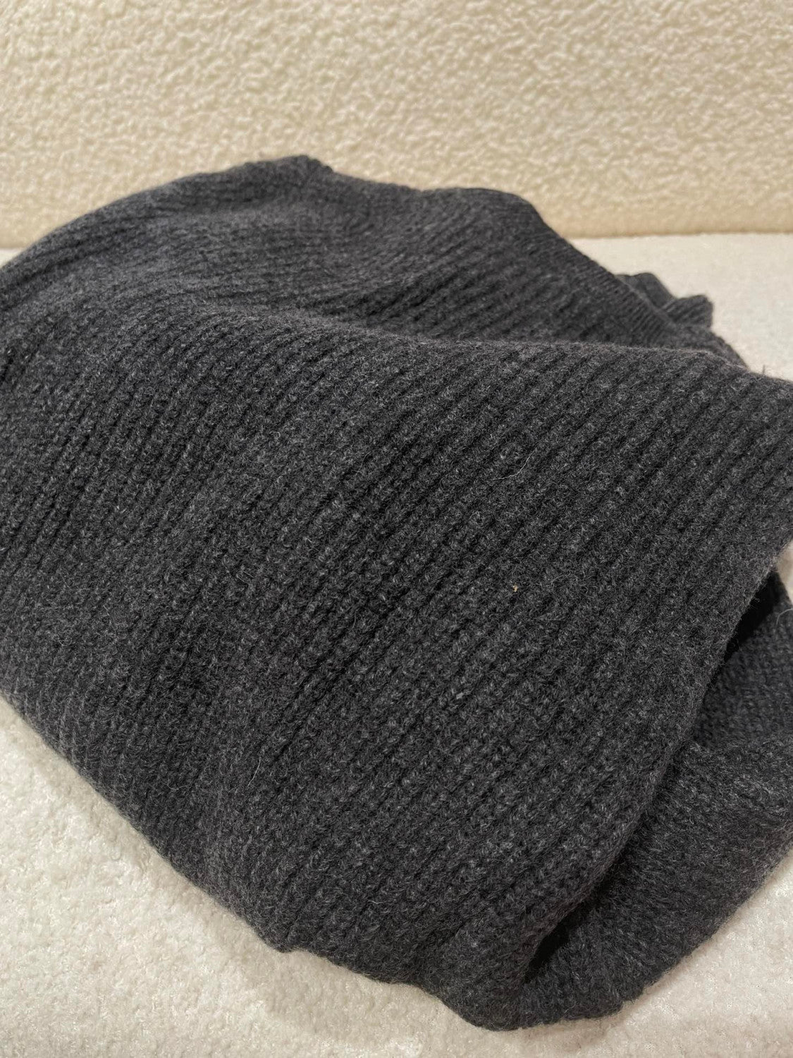 Gucci Wool Cashmere Rib Knit Sweater in Dark Grey and Black #332663