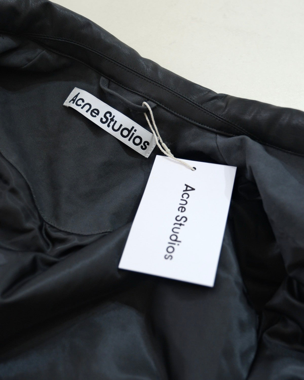 Acne Studios SS25 Men's and Women's Barn Logo Patch Fitted Zip Off Shoulder Long Sleeve Bomber Jacket #332324