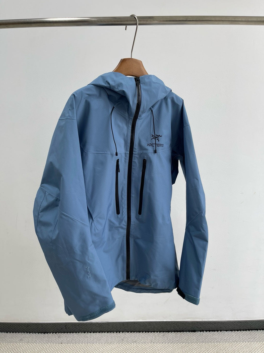 Arcteryx Autumn And Winter Solid Color Zipper Waterproof Windproof Long-Sleeved Hooded Jacket #73669