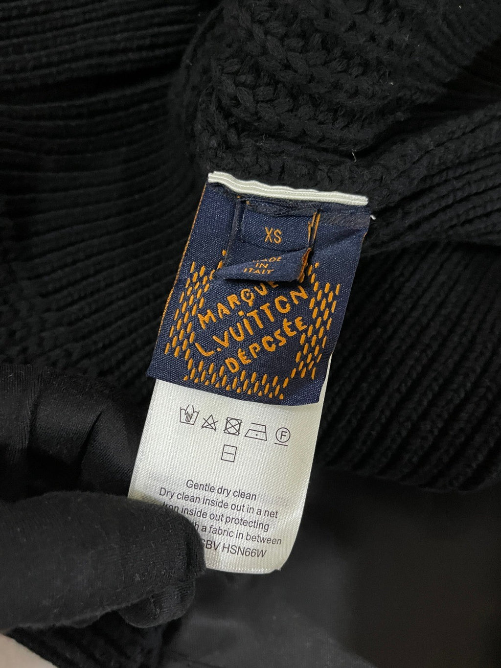 Louis Vuitton Men's And Women's Fall/Winter Fashion Casual Collared Half Zip Pullover Sweater Sheep Wool Blend Cable Knit Sweater #78898