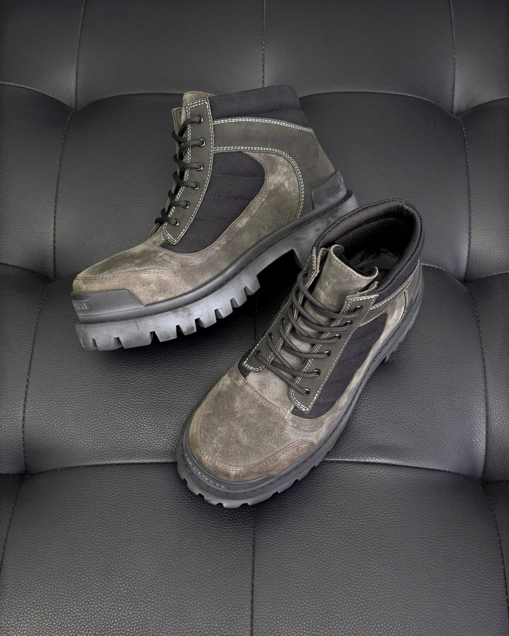 Balenciaga Combat Strike Low Boot #379234
