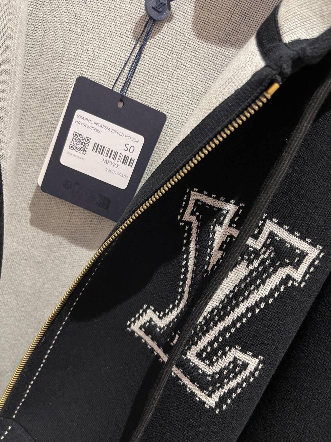 Louis Vuitton Women's Fall/Winter Black Logo Applique Zipper Hooded Long Sleeve Jacket #73154