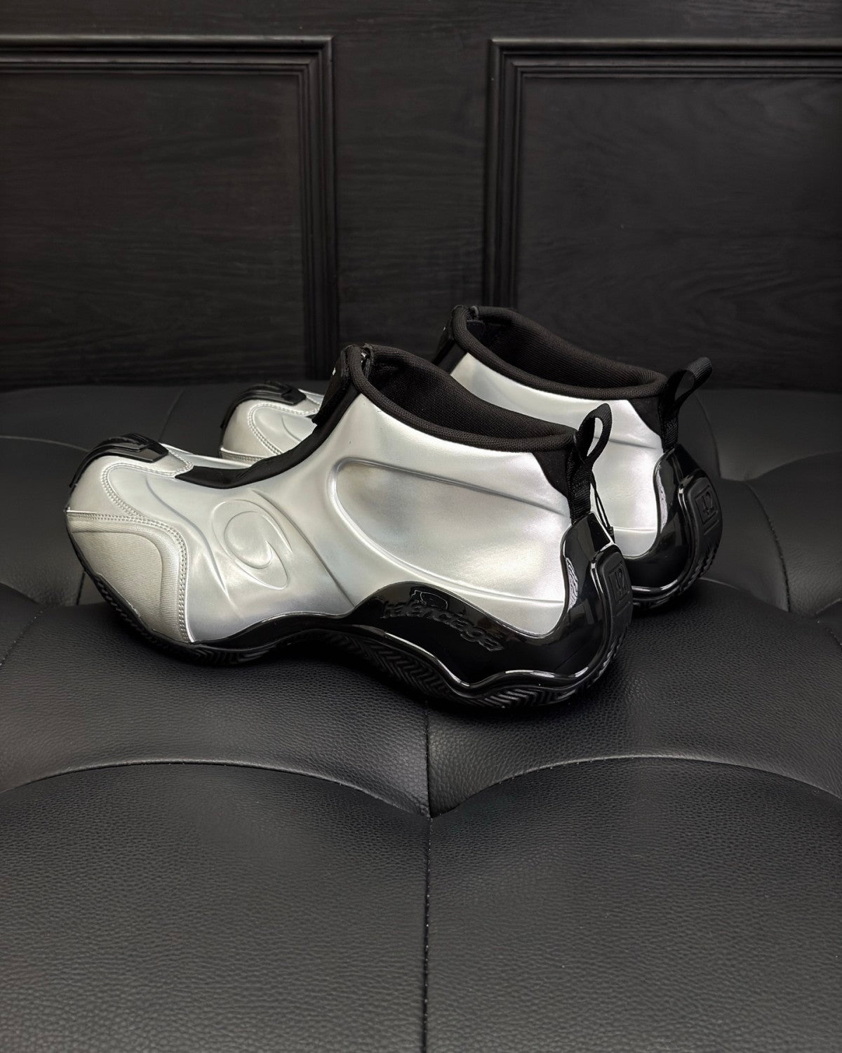 Balenciaga Basketball White Distressed Round Toe Zipper Basketball Shoes #332802