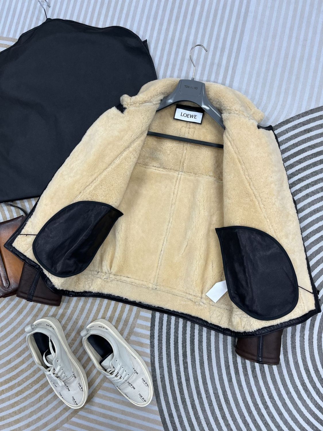 Loewe Men's Autumn And Winter Shearling Pilot Jacket Solid Color Zipper Lapel Loose Leather Jacket ﻿Ngvp #9776