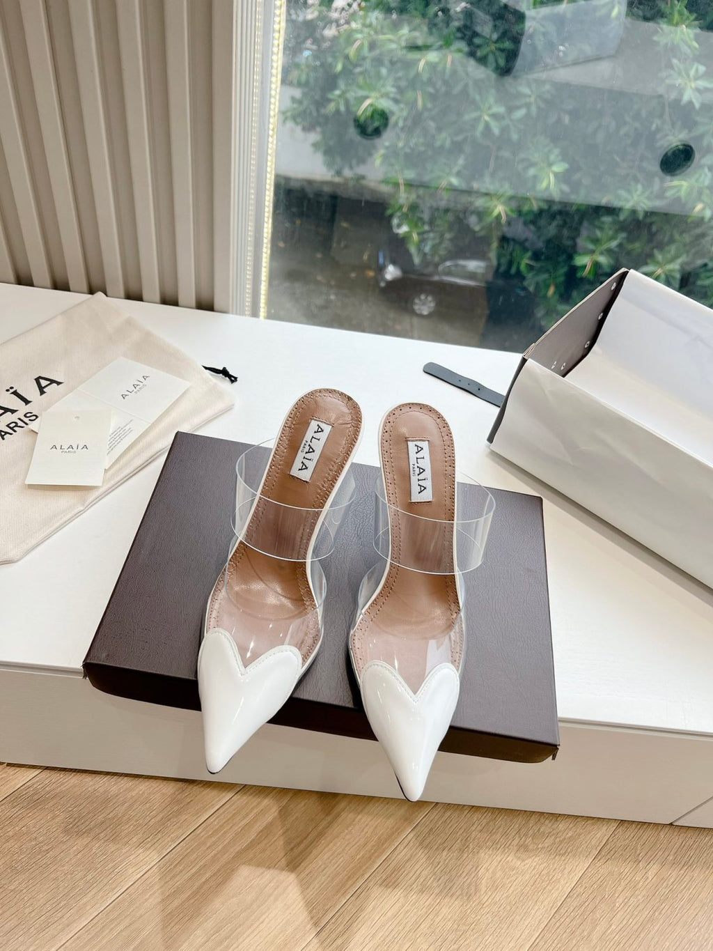 Alaia Women's Summer Fashion Elegant Pointed Toe Heart Shaped Mule Stiletto Leather Sole High Heels #78328