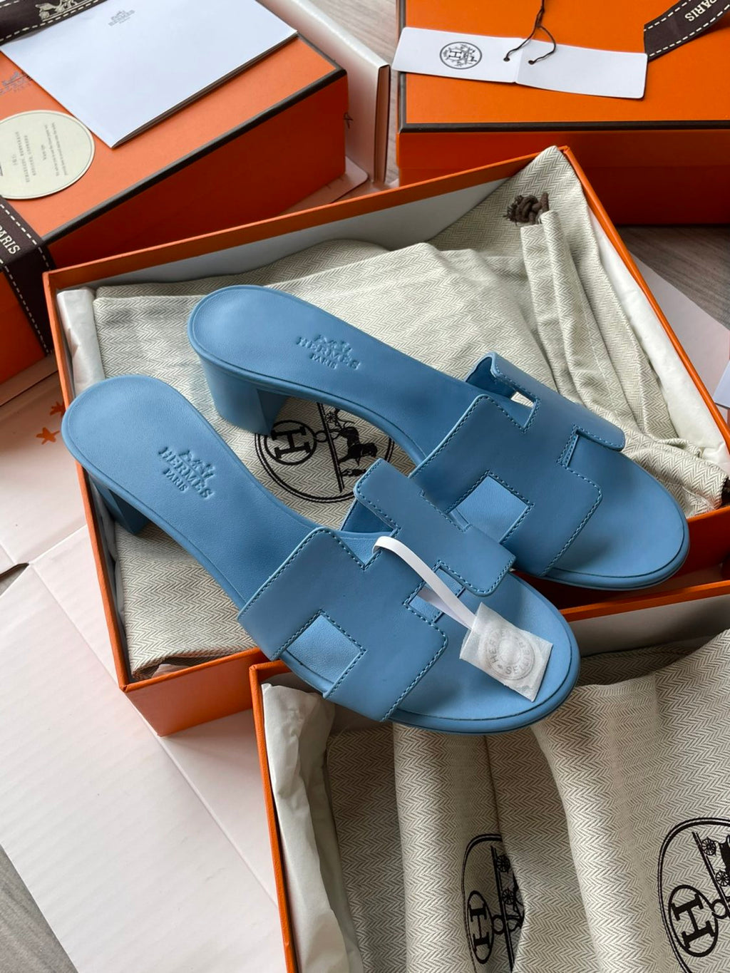 Hermes Oran Sandal Women's Summer Fashion Casual Solid Color Leather Slip On Sandals  Mid Heel And Flat Shoes #78338