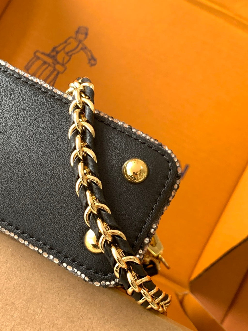 Louis Vuitton Women's Fashion Classic Crocodile Patterned Handbag With Hand Embedded Diamond Logo Letter Badge Dual-strap Tote Crossbody Bag Shoulder Black Bag Bags #79297