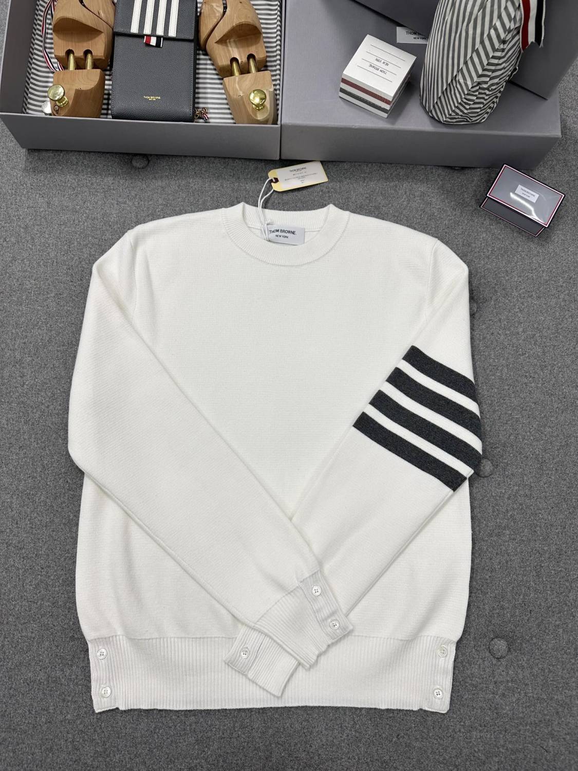 Thom Browne Men's Spring. Autumn And Winter Round Neck Solid Color Cotton Striped Long Sleeve Pullover Knitted Sweater Ngvp #1944