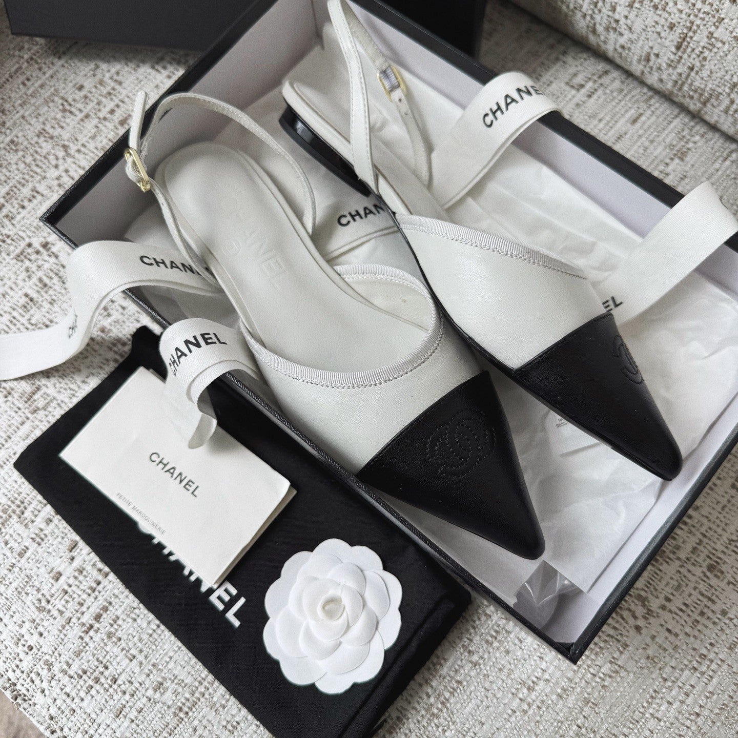 Chanel Spring and Summer High Heels Flat Shoes #378093