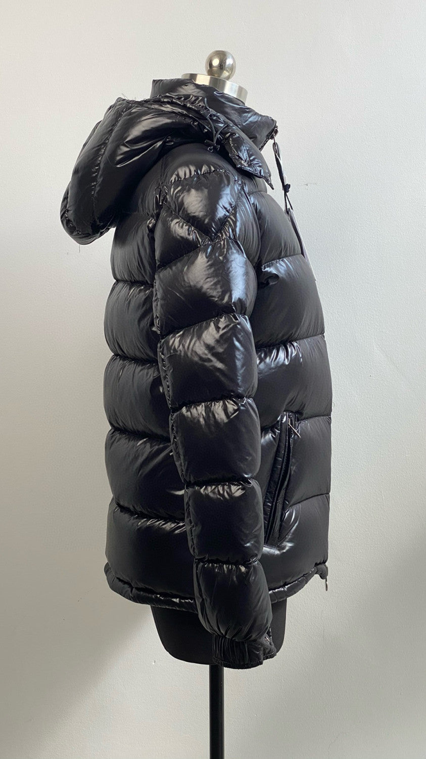Moncler Maya Men's Winter Black Zip Short Hooded Puffer Down Jacket #97625
