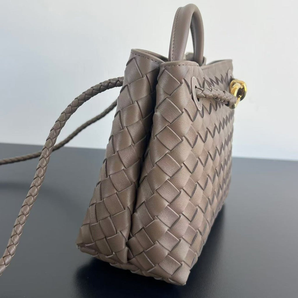 Bottega Veneta Women's Andiamo Collection Handbag Woven Magnetic Clasp Closure Leather Shoulder Crossbody Bag Bags #76212