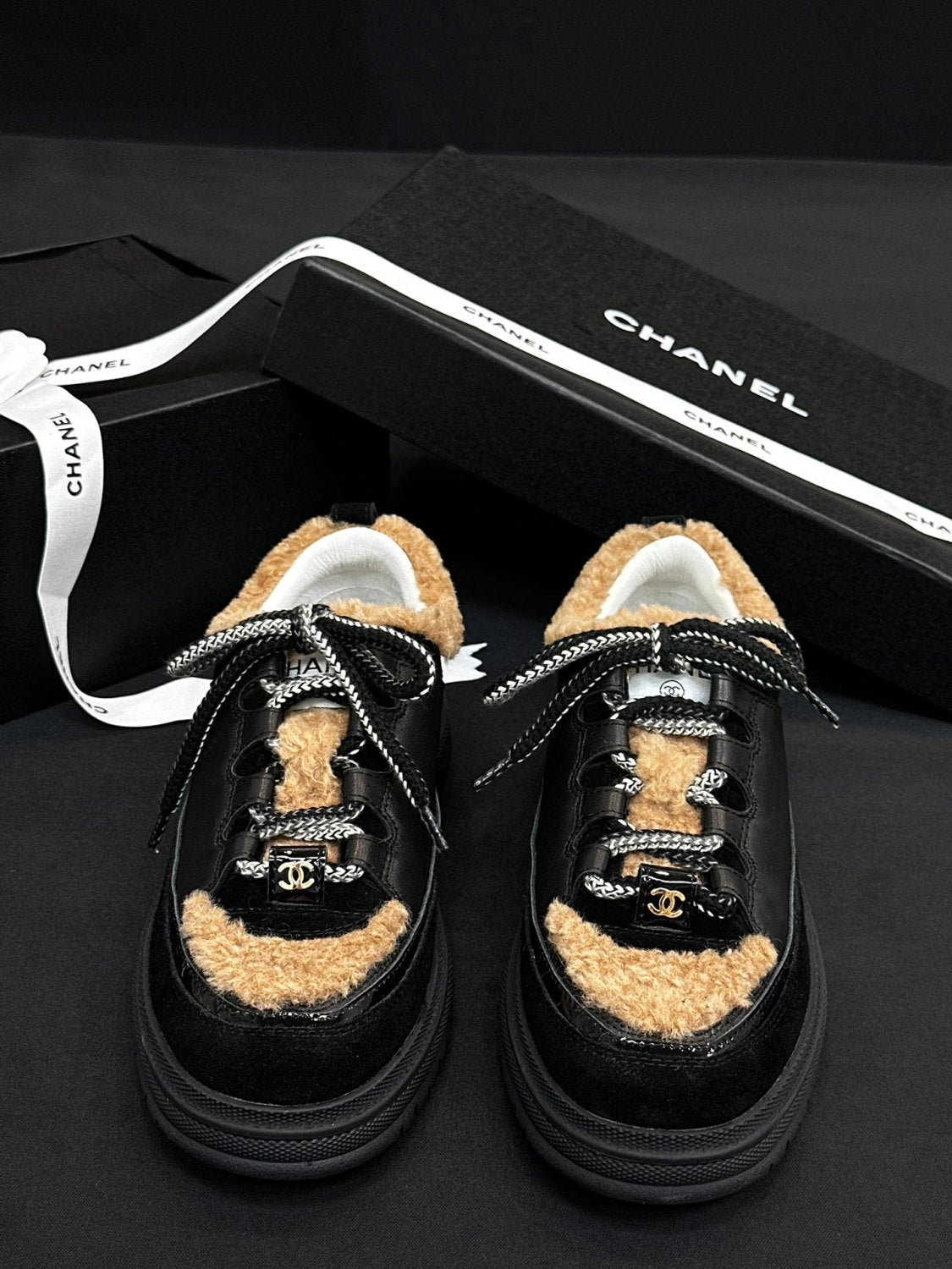 Chanel Women's Autumn/winter Color-Block Classic Fashion Round Toe Lace-up Low-top Leather Casual Shoes #78123
