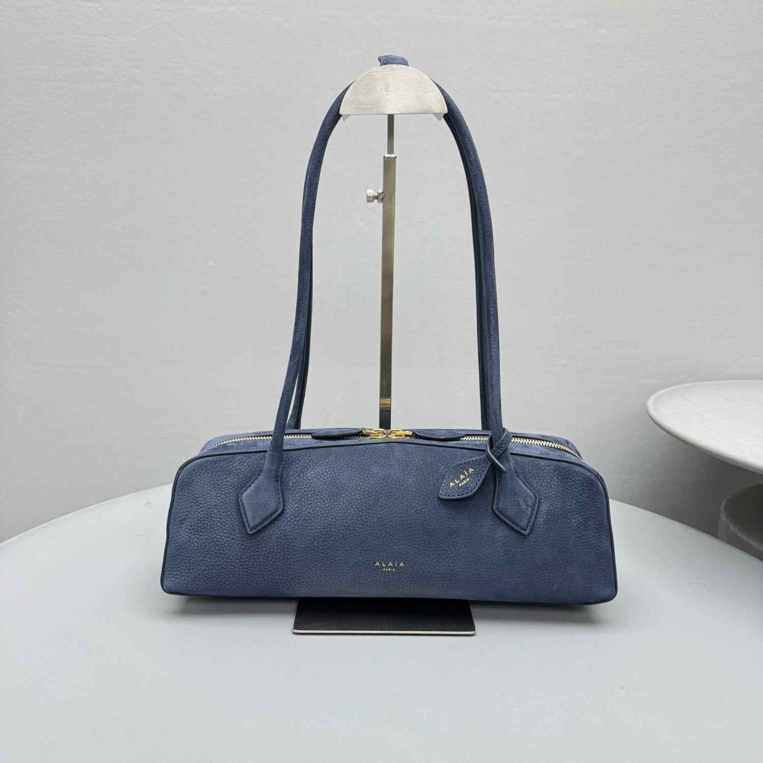 Alaia Le-Teckel Women's Suede Long Handle Handbag Solid Color Zipper Casual Shoulder Bag Bags #84181A