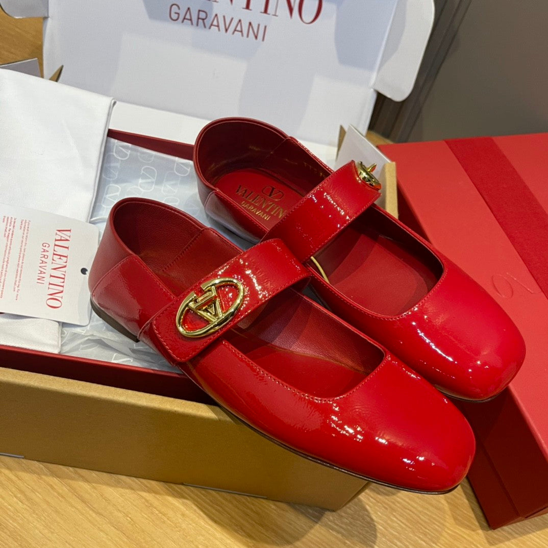 Valentino Women's Spring/Fall Fashion Classic Minimalist Elegant Solid Color Leather Flat Low Top Mary Jane Ballet Flats Shoes #79529