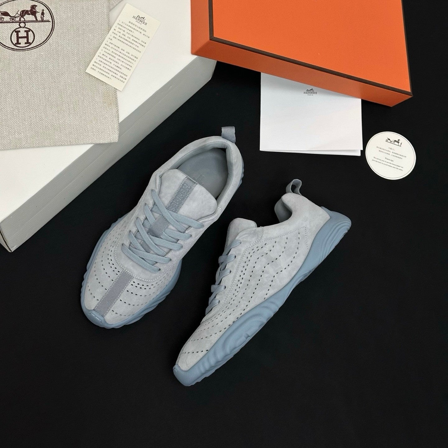 Hermès Neon sneaker #388692