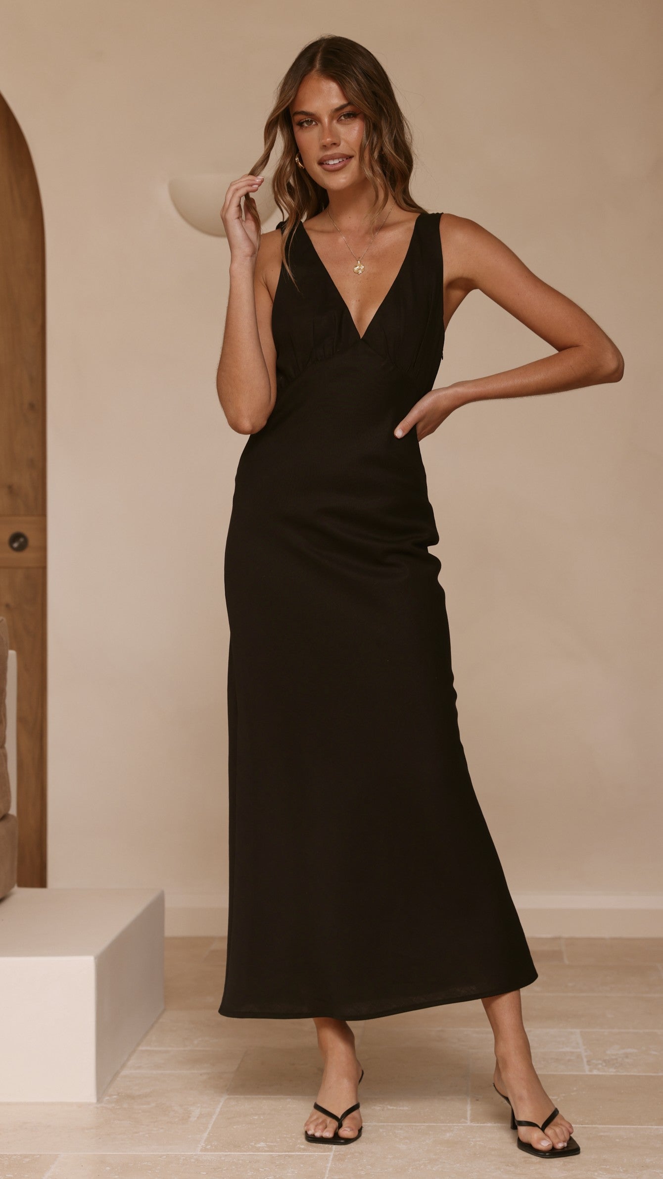 Sammie Linen Maxi Dress - Black
