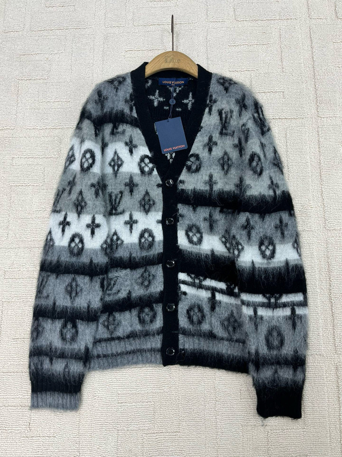 Louis Vuitton Men's Fall And Winter Black And White Jacquard Long Wool Sweater Cardigan Fashion Trend Single-breasted Long-sleeved Jacket #81626