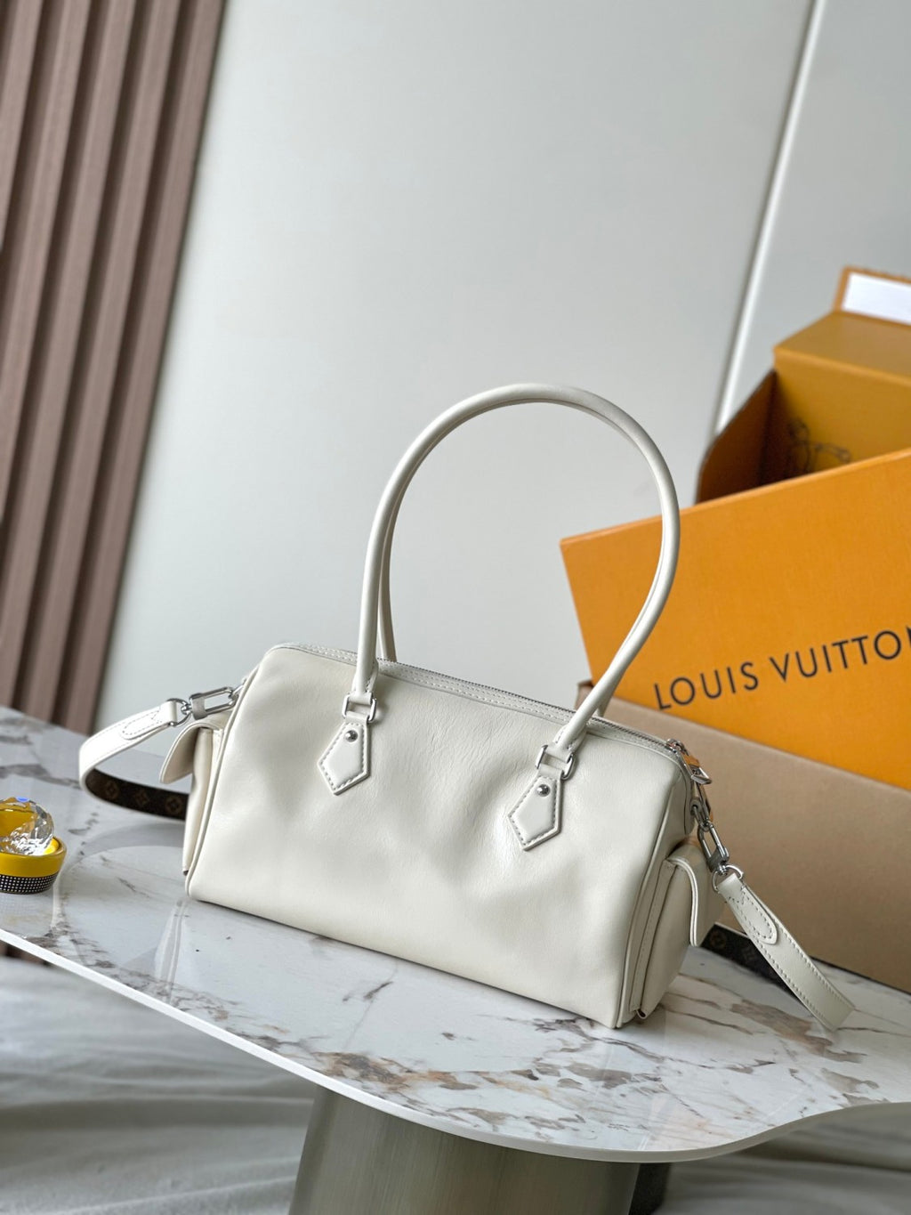 Louis Vuitton SPEEDY CARGO VIBE Women's Removable Shoulder Strap Solid Color Sheep Leather Shoulder Handbag Bag Bags #76285