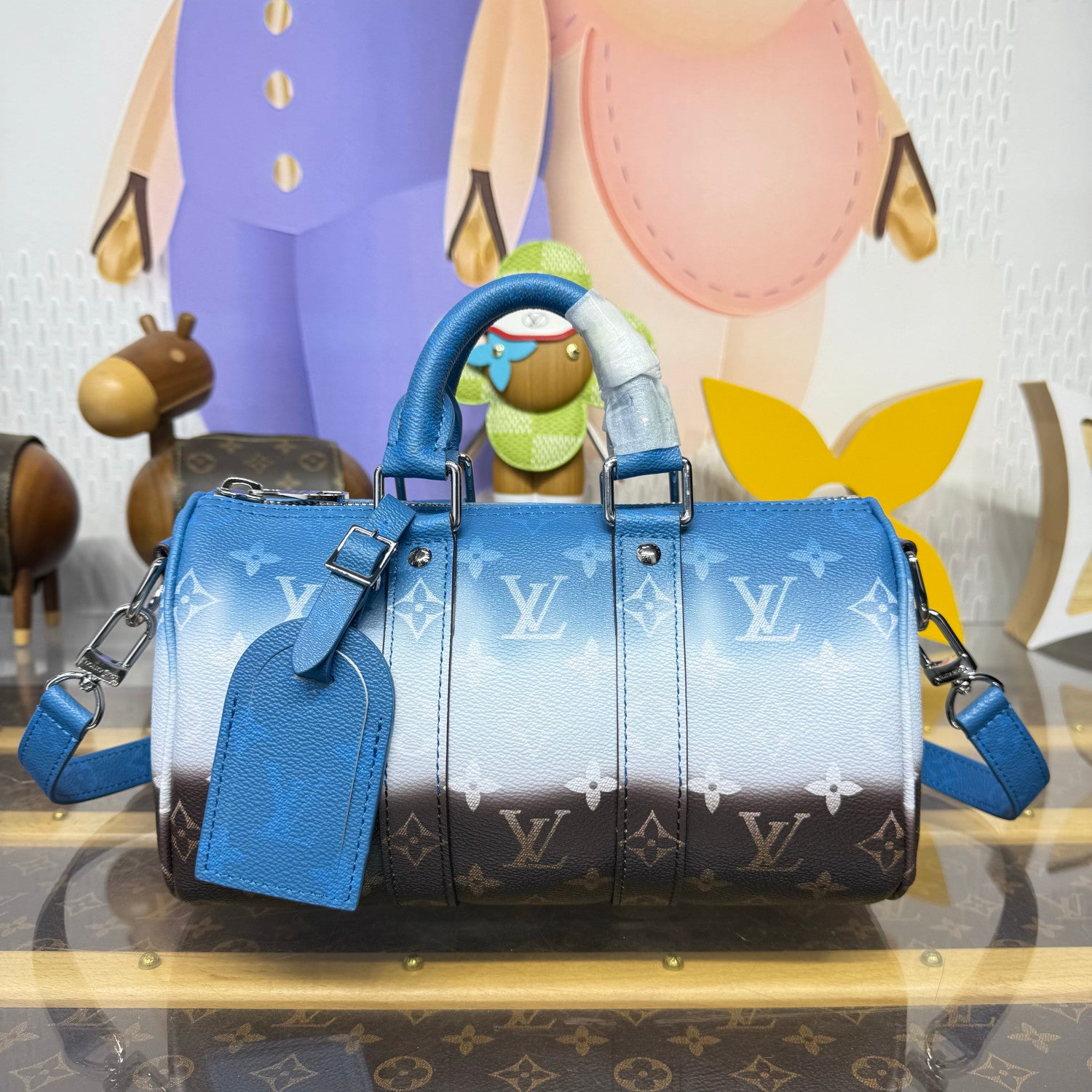 Louis Vuitton Keepall Bandoulière 25 Handbag In Miami Colors Monogram Glow Canvas Men's Crossbody Bag And Clutch Bags M28026 #196938