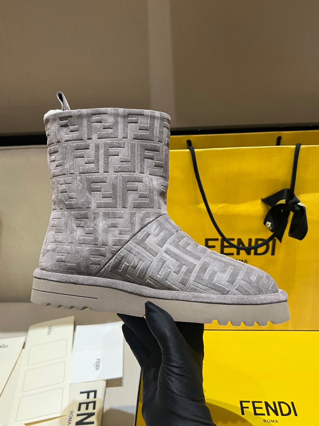 Fendi Apres Chic Fur Grey #335706