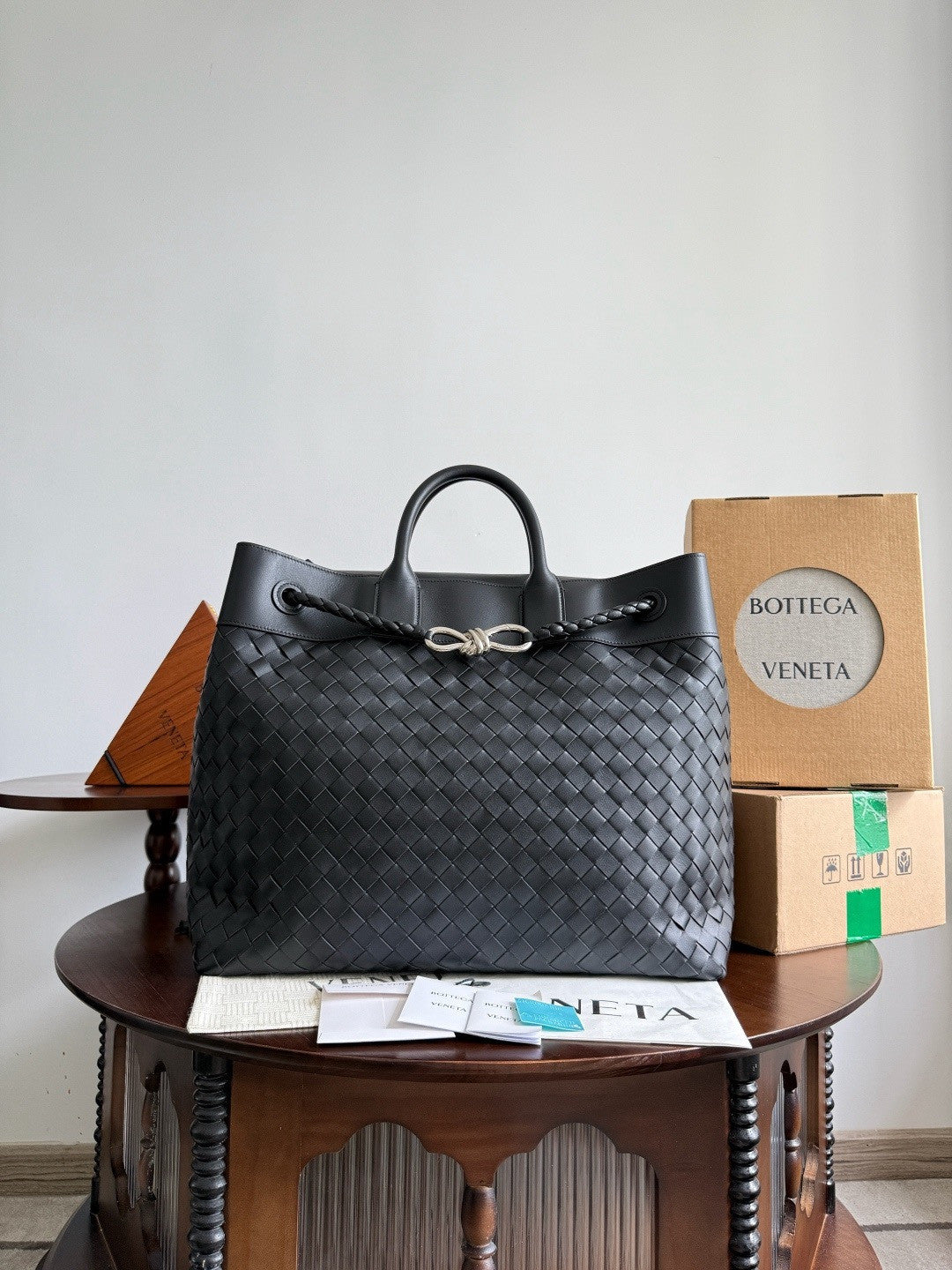 Bottega Veneta Andiamo Voyager Bag  #334452