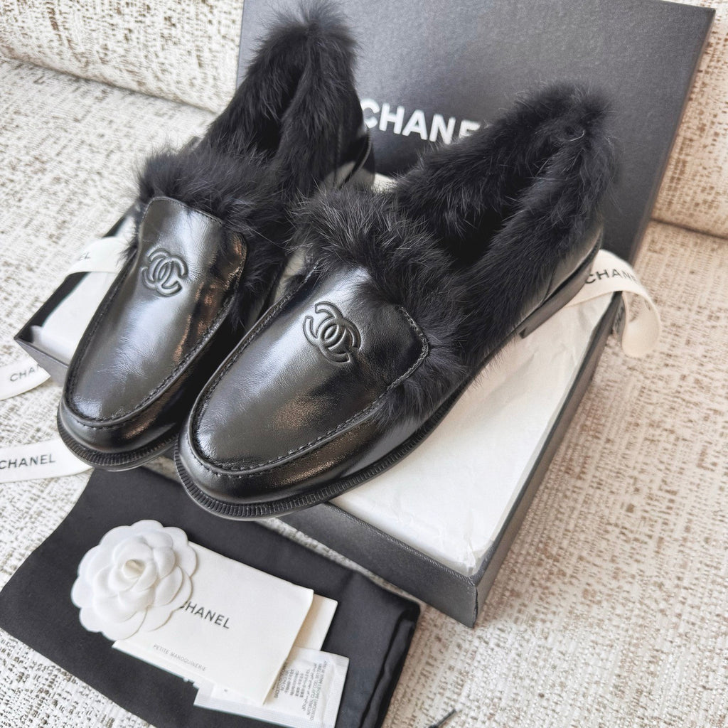 Chanel Women's Flat Loafers Suede Glossy Pleated Lambskin And Double-Sided Shearling Lambskin #333067