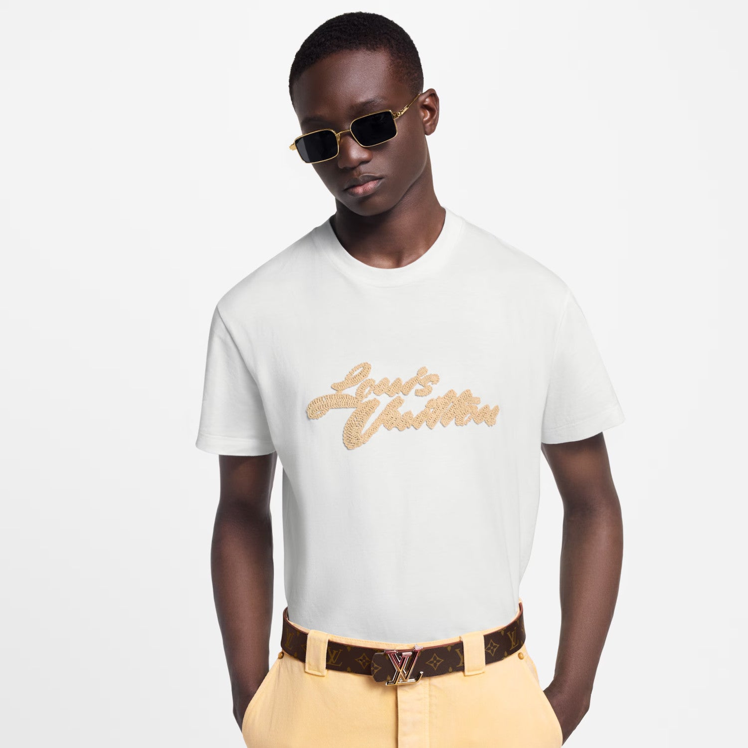Louis Vuitton Men's Summer Logo Embroidered Solid Color Straight Leg Crew Neck Short Sleeve T-Shirt #81483